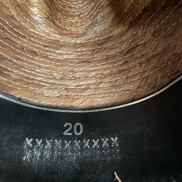 JUSTIN Unisex Buck Up Straw Cowboy Hat. Like new condition - Picture 4 of 8